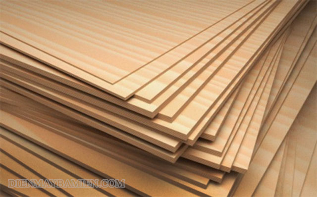 Hành động tách gỗ ra làm nhiều mảnh được gọi là chia xẻ